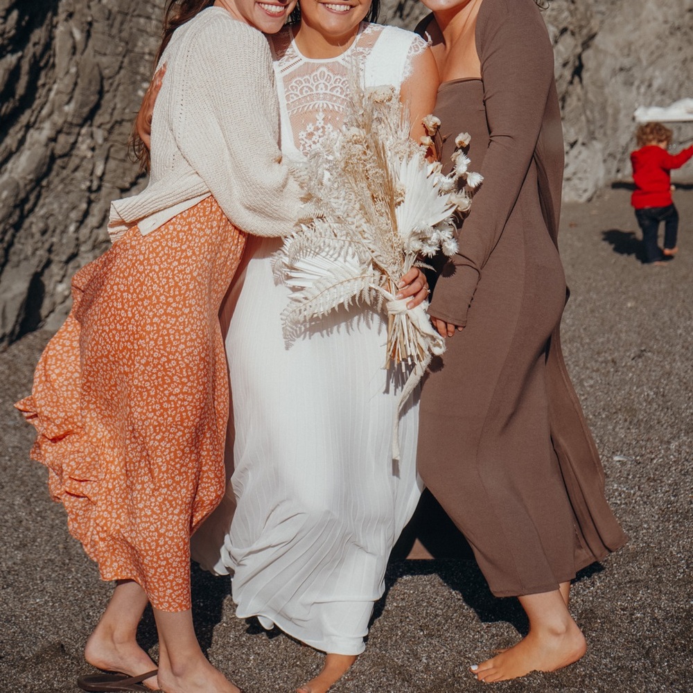 Boutique tight fitting maxi dress & matching long cardigan